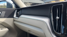 Volvo Xc60 2.0 D4 Momentum 5dr AWD Geartronic Diesel Estate